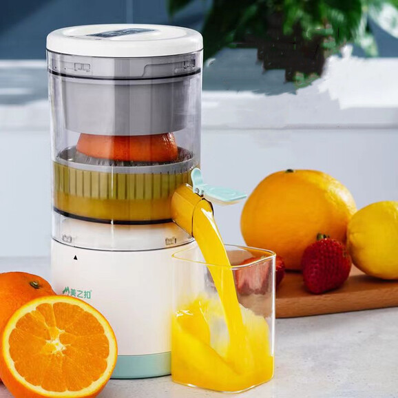 Fruit juicer portable blenders and juicers extractor machine in United Arab Emirates