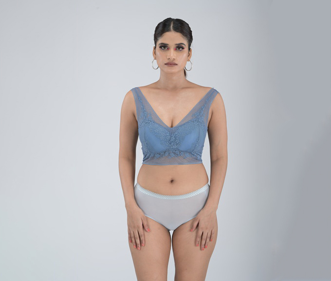 Sheluxe Polyester Net Strap Bralette in New Delhi